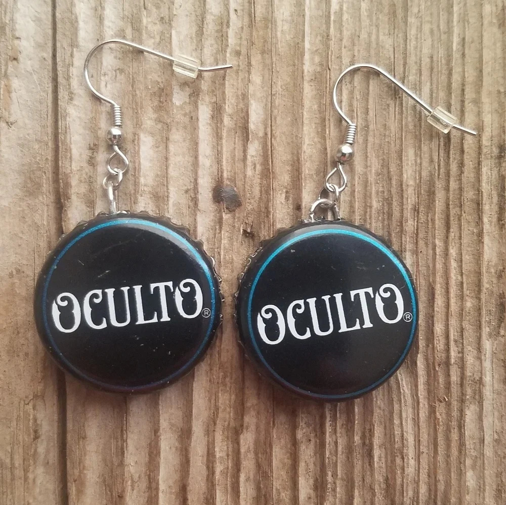 OCULTO bottle cap earrings